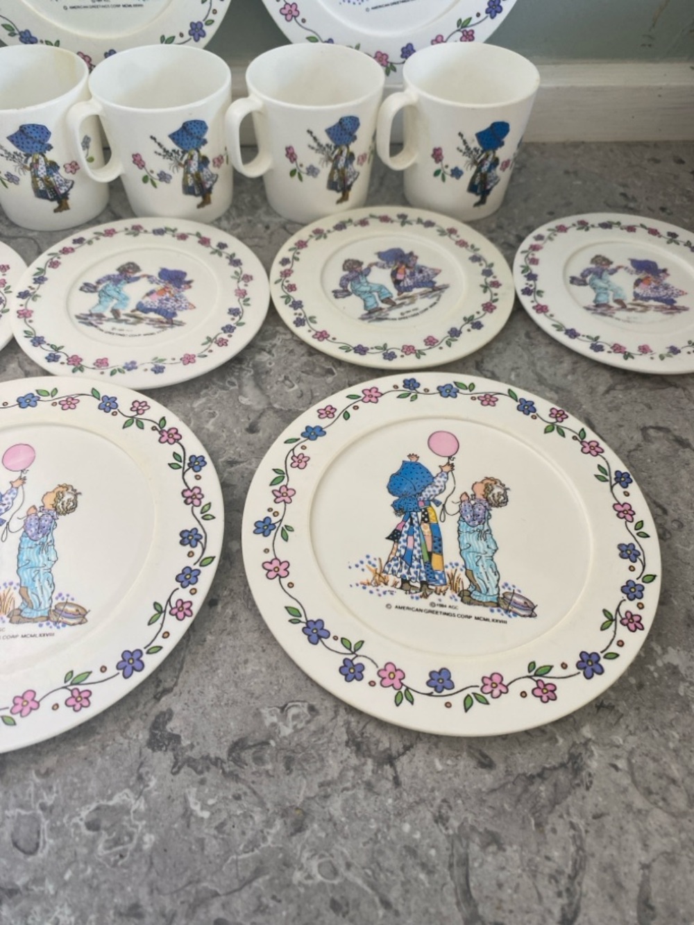 Holly Hobbie Blue & White plastic Tea Set - Picture 5 of 15